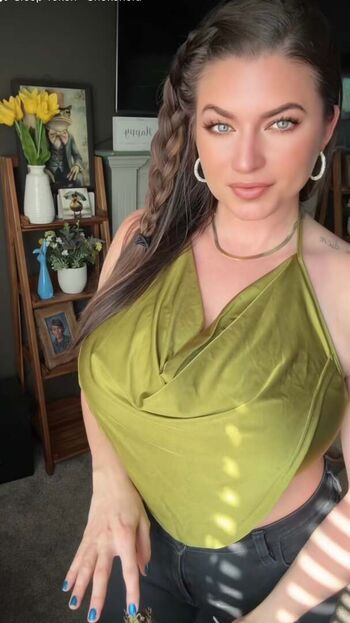 Full leaked Michelewalls private onlyfans photo