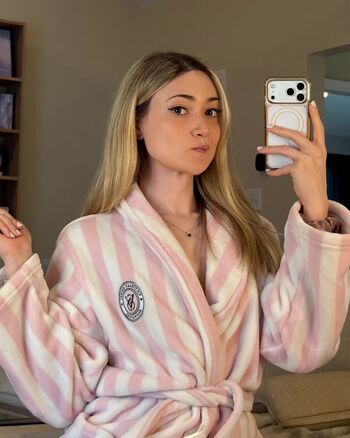Full leaked Michelle alter page private onlyfans photo