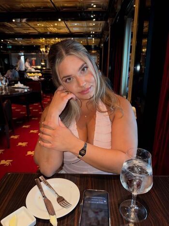 Full leaked Michhelleex private onlyfans photo