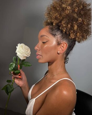 Full leaked Mickie carelse private onlyfans photo