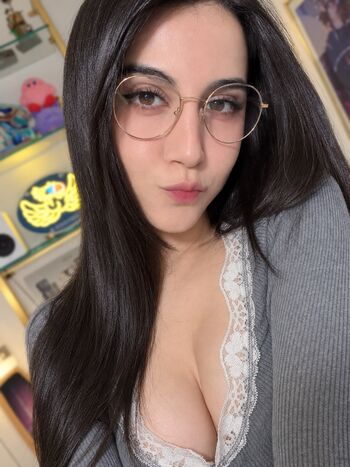 Full leaked Midna private onlyfans photo