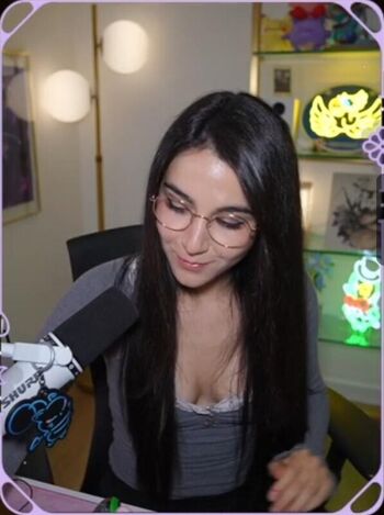 Full leaked Midna private onlyfans photo