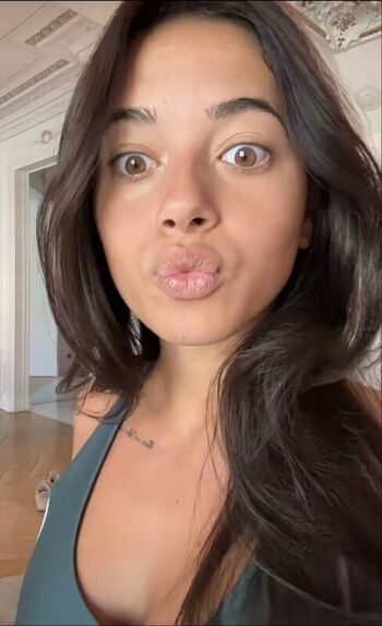 Full leaked Miel abitbol private onlyfans photo