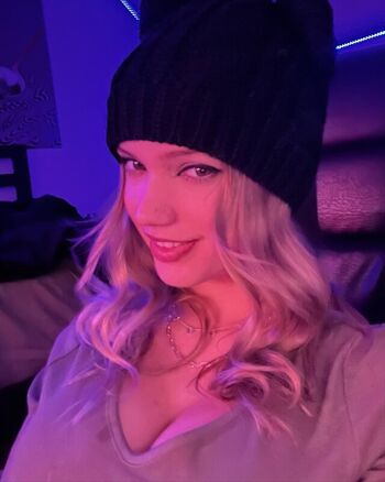 Mikahhlynn