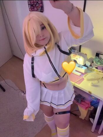 Full leaked Mikaiichan private onlyfans photo