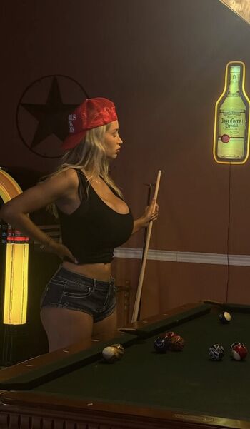 Full leaked Mikayla demaiter private onlyfans photo