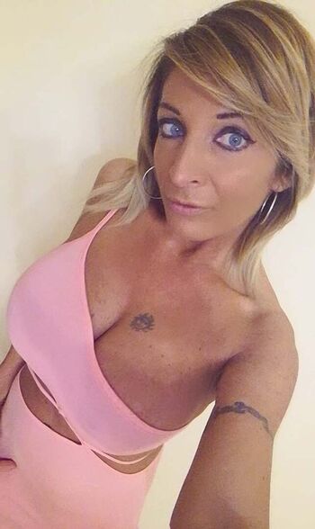 Full leaked Mikela lattanzi private onlyfans photo