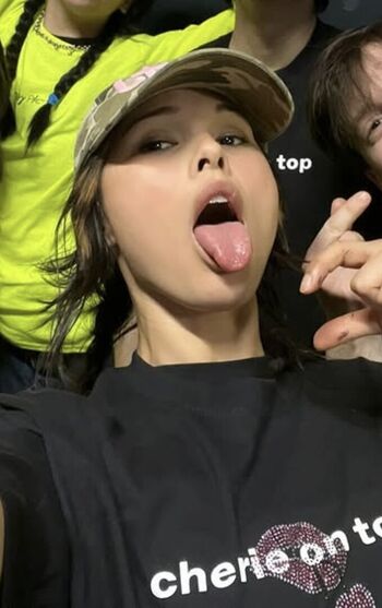 Full leaked Miki duplay private onlyfans photo