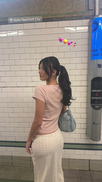 Full leaked Miku martineau page private onlyfans photo