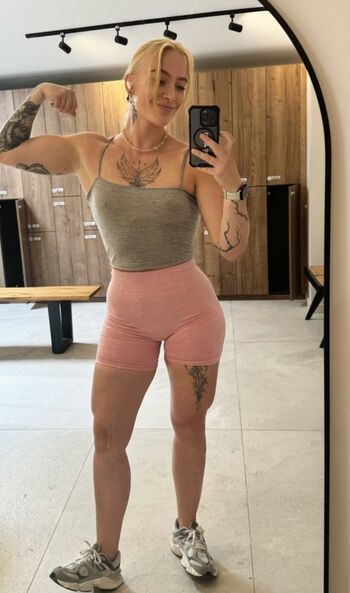 Full leaked Mila orriols private onlyfans photo