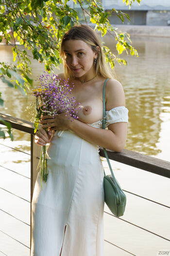mila_shiver