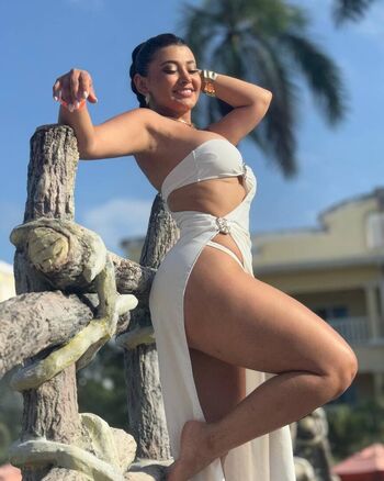 Full leaked Milagro flores private onlyfans photo