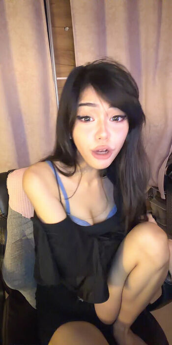 Full leaked Milahwu private onlyfans photo