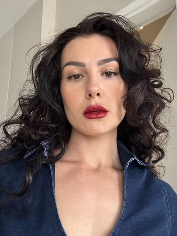 Full leaked Milan bella comley private onlyfans photo