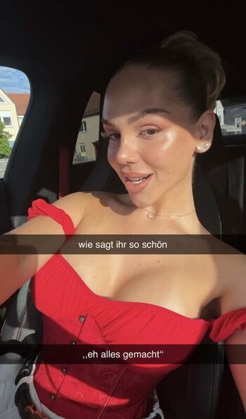 Full leaked Milaneedls private onlyfans photo