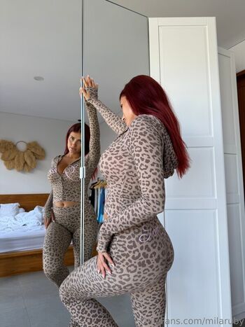 Full leaked Milaruby page private onlyfans photo