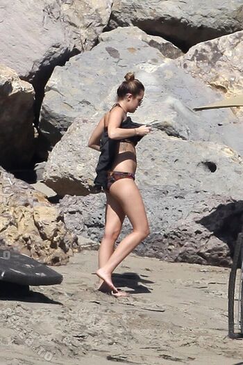Full leaked Miley cyrus page private onlyfans photo