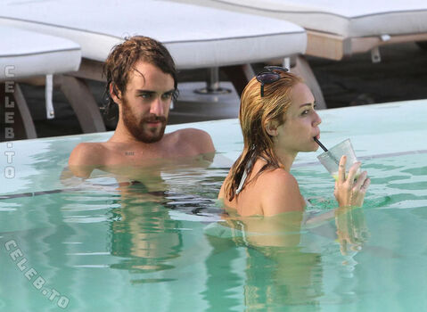 Full leaked Miley cyrus page private onlyfans photo