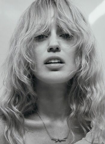 Full leaked Miley cyrus page private onlyfans photo