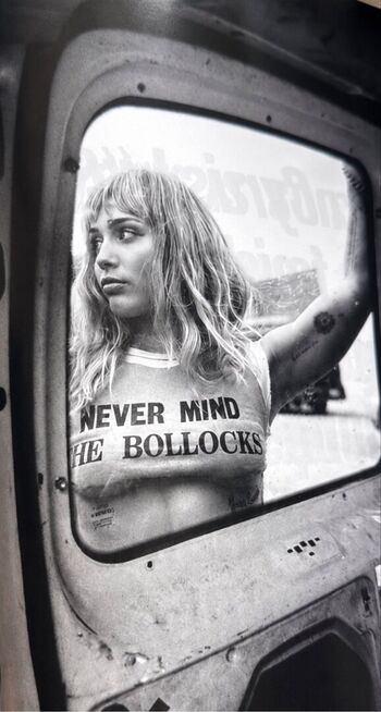 Full leaked Miley cyrus page private onlyfans photo