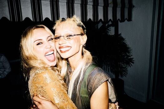 Full leaked Miley cyrus private onlyfans photo