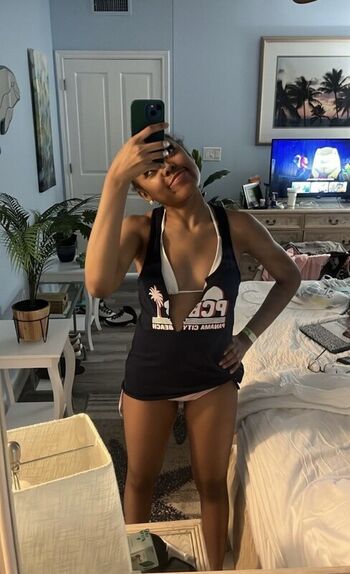 Full leaked Milfykayla private onlyfans photo