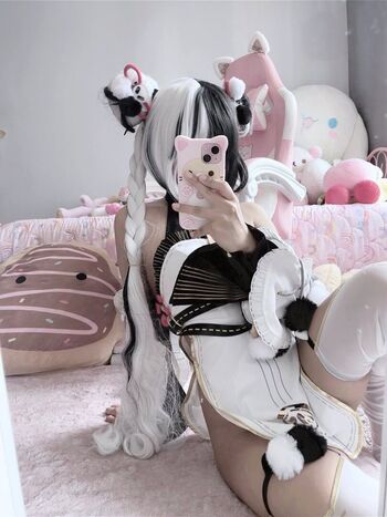 Full leaked Milkiewaifu private onlyfans photo
