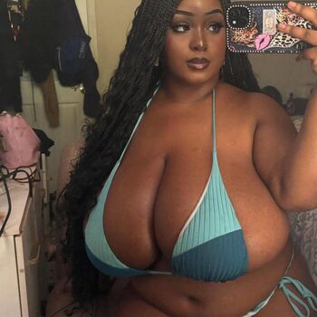 Full leaked Milkmami private onlyfans photo