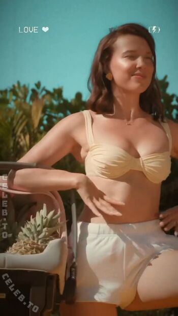 Full leaked Millie bobby brown page private onlyfans photo
