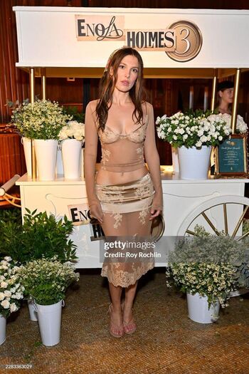 Full leaked Millie bobby brown page private onlyfans photo