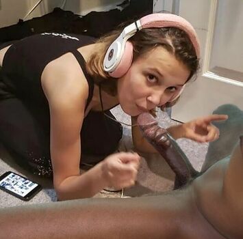 Full leaked Millie bobby brown page private onlyfans photo