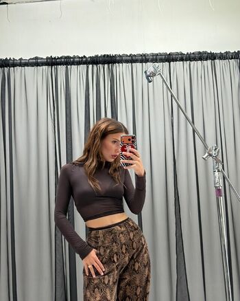 Full leaked Millie bobby brown private onlyfans photo