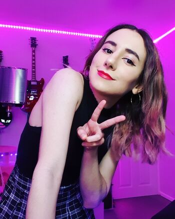 Full leaked Millie mochis private onlyfans photo
