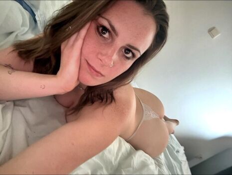 Full leaked Millienextdoor private onlyfans photo