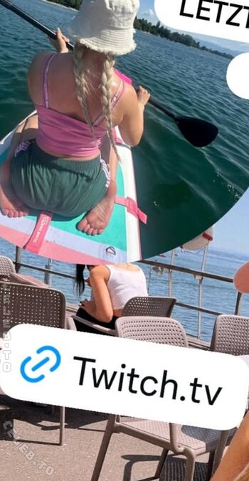 Full leaked Milschbaum private onlyfans photo