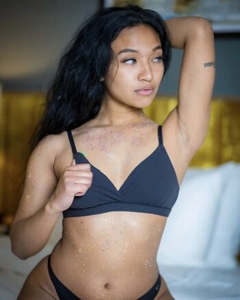 Full leaked Mimi falcon page private onlyfans photo
