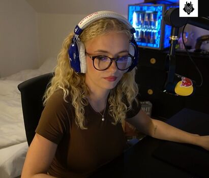 Full leaked Mimi lintrup private onlyfans photo