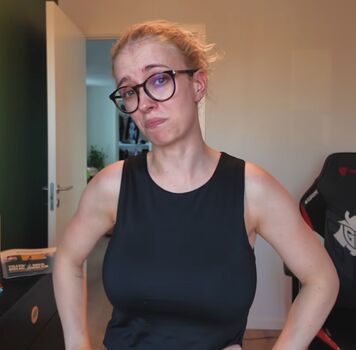 Full leaked Mimi lintrup page private onlyfans photo