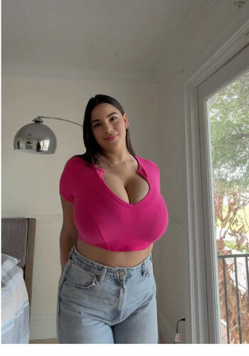 Full leaked Mimi private onlyfans photo