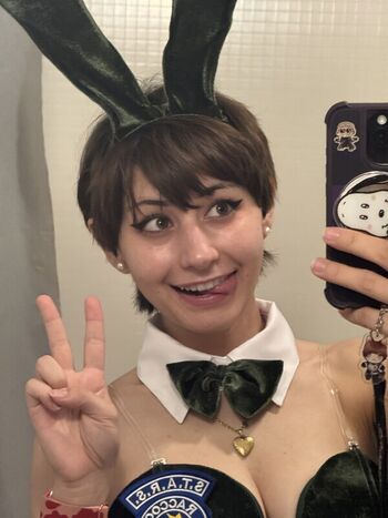 mimidoescosplay