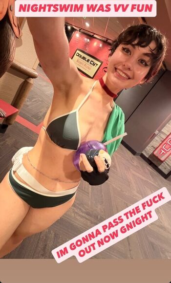 mimidoescosplay