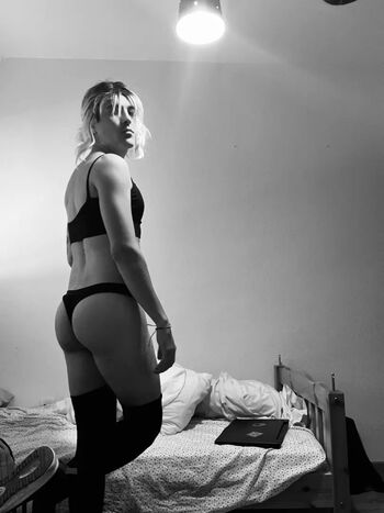 Full leaked Mimii private onlyfans photo