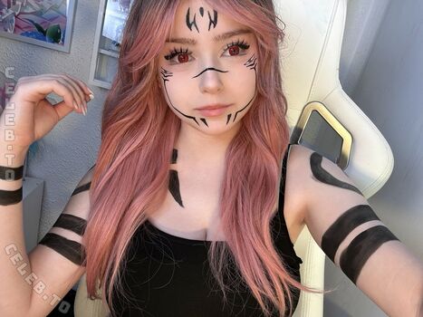 Full leaked Mina min page private onlyfans photo