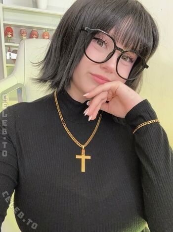 Full leaked Mina min page private onlyfans photo