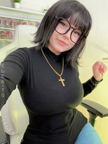 Full leaked Mina min page private onlyfans photo