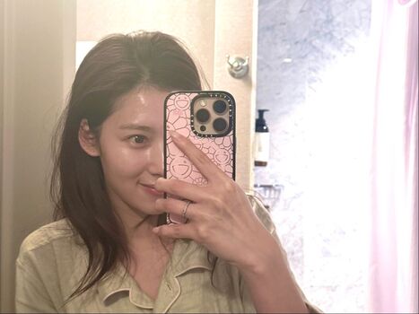 Minatozaki Sana (TWICE)