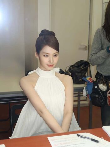Full leaked Minatozaki sana page private onlyfans photo