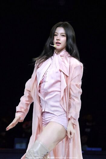 Full leaked Minatozaki sana page private onlyfans photo