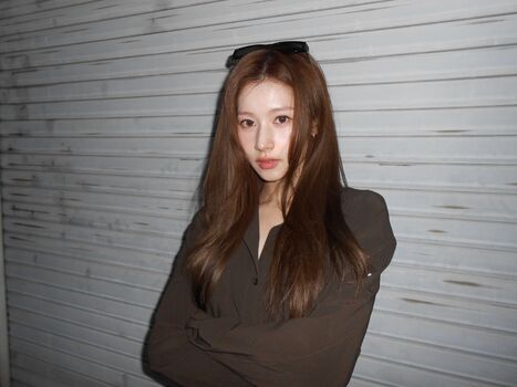 Full leaked Minatozaki sana page private onlyfans photo
