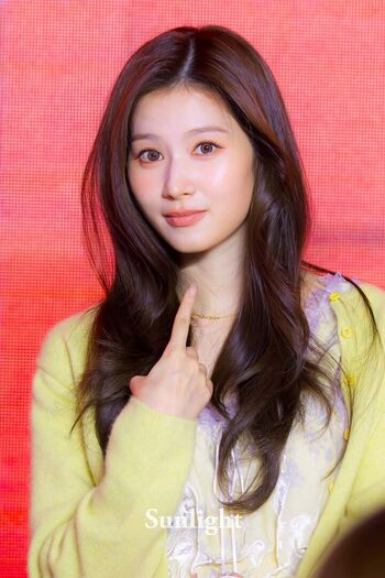 Full leaked Minatozaki sana private onlyfans photo